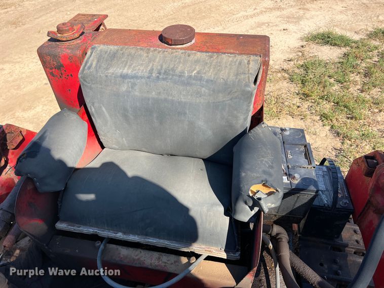 image for item DO8813 International T9  dozer