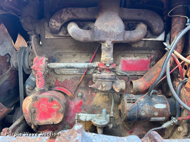 image for item DO8813 International T9  dozer