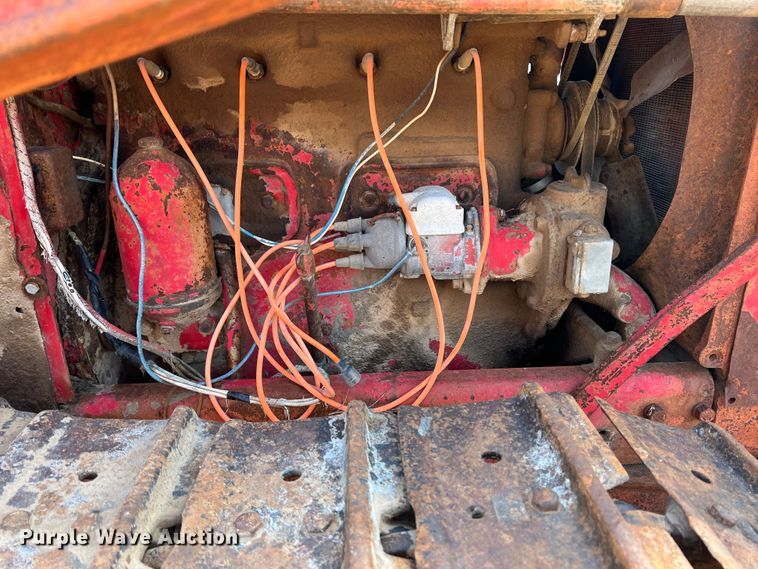 image for item DO8813 International T9  dozer