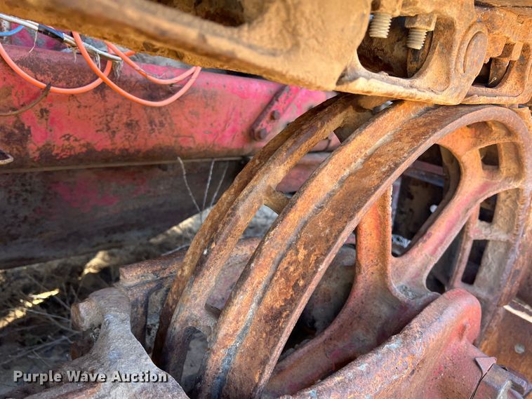 image for item DO8813 International T9  dozer