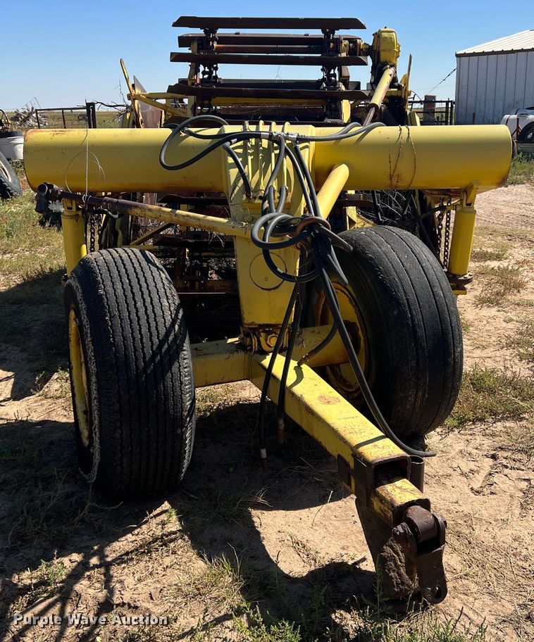 image for item DO8814 Johnson 80  elevating scraper