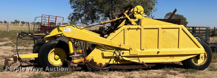 image for item DO8814 Johnson 80  elevating scraper