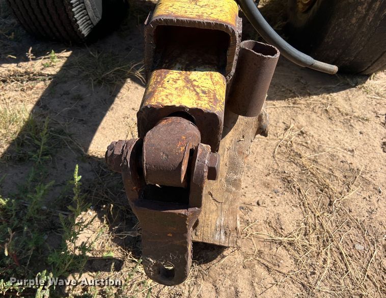 image for item DO8814 Johnson 80  elevating scraper