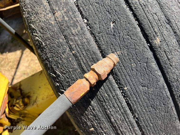 image for item DO8814 Johnson 80  elevating scraper