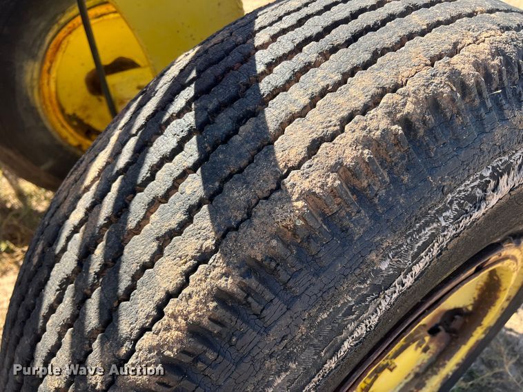 image for item DO8814 Johnson 80  elevating scraper