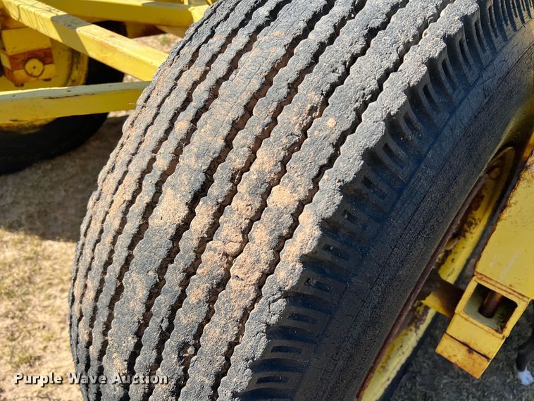 image for item DO8814 Johnson 80  elevating scraper