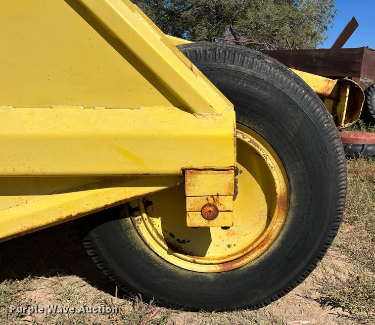 image for item DO8814 Johnson 80  elevating scraper