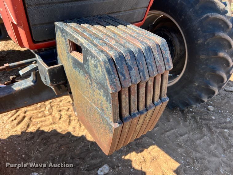 image for item DO8821 1996 Case 7230  MFWD tractor