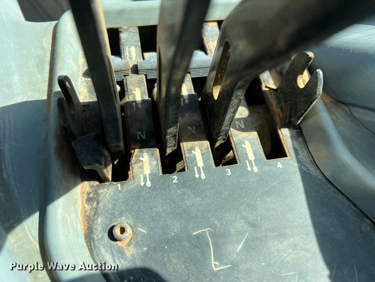 image for item DO8821 1996 Case 7230  MFWD tractor