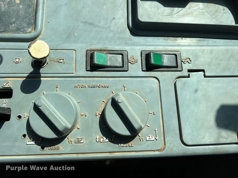 image for item DO8821 1996 Case 7230  MFWD tractor