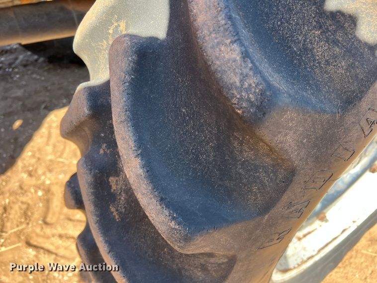 image for item DO8821 1996 Case 7230  MFWD tractor