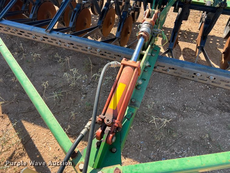 image for item DO8825 John Deere 450  grain drill