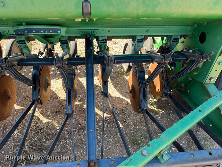 image for item DO8825 John Deere 450  grain drill