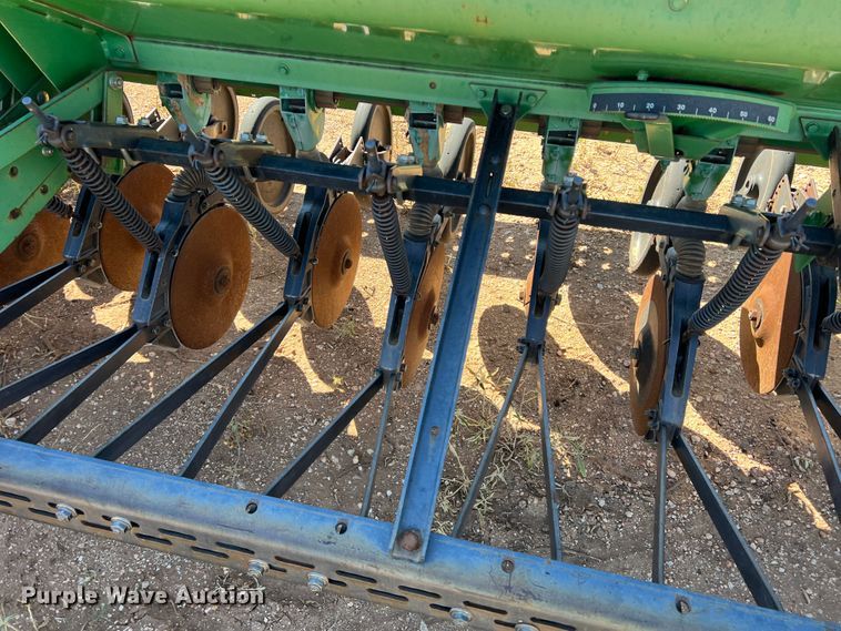 image for item DO8825 John Deere 450  grain drill