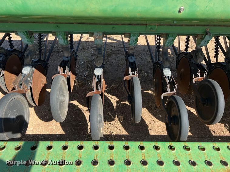 image for item DO8825 John Deere 450  grain drill