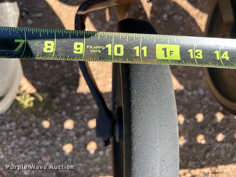 image for item DO8825 John Deere 450  grain drill