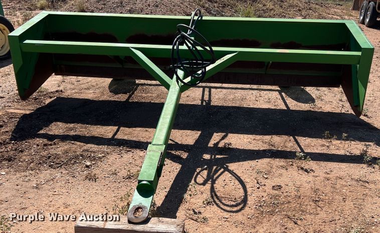 image for item DO8826 Cammond  box blade