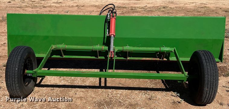 image for item DO8826 Cammond  box blade