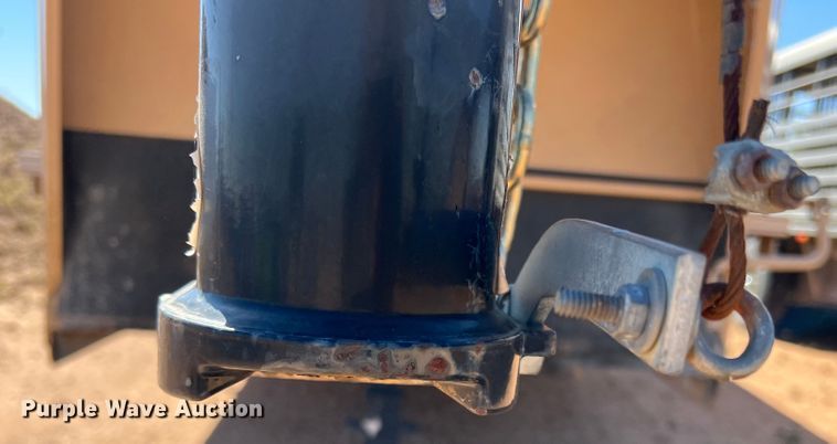 image for item DO8827 2012 Bruton  livestock trailer