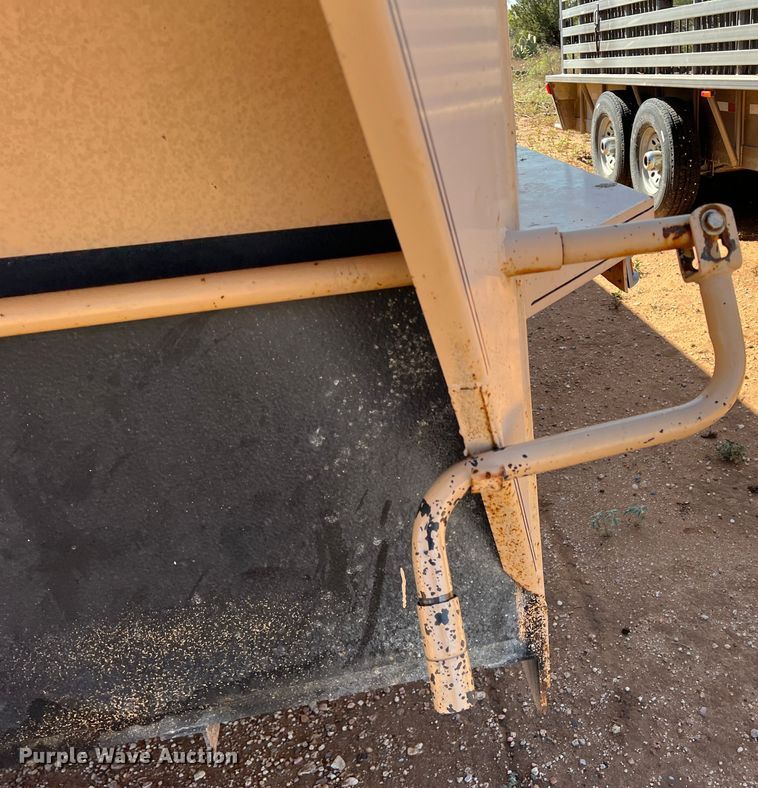 image for item DO8827 2012 Bruton  livestock trailer