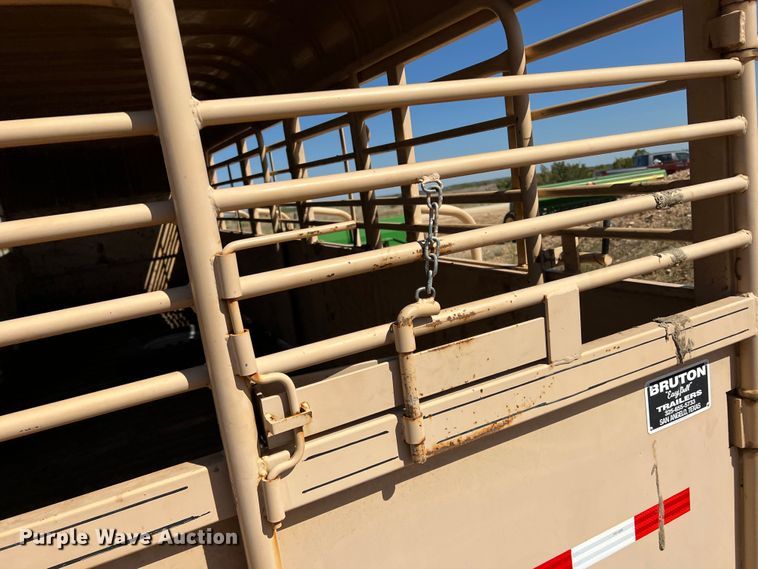 image for item DO8827 2012 Bruton  livestock trailer