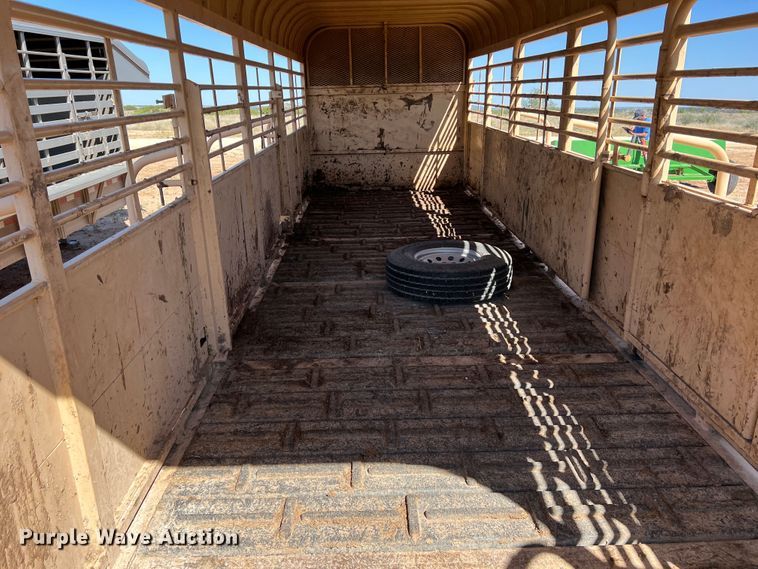 image for item DO8827 2012 Bruton  livestock trailer