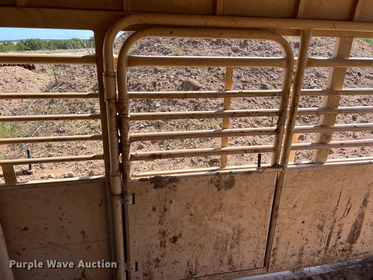 image for item DO8827 2012 Bruton  livestock trailer