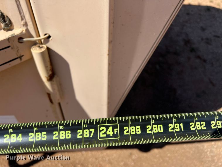 image for item DO8827 2012 Bruton  livestock trailer