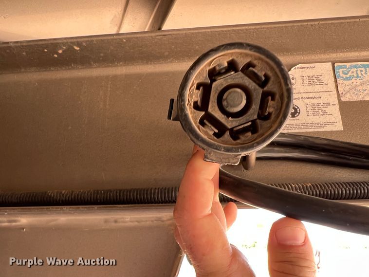 image for item DO8828 2009 CM  livestock trailer