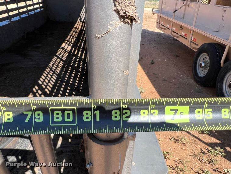 image for item DO8828 2009 CM  livestock trailer