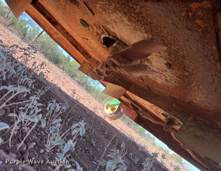 image for item DO8830 John Deere HX14  rotary mower