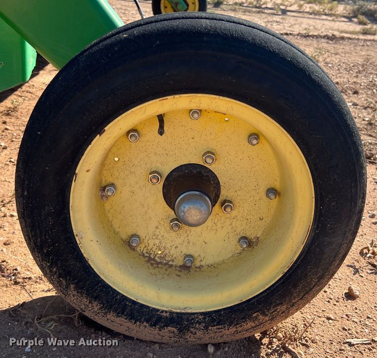 image for item DO8830 John Deere HX14  rotary mower