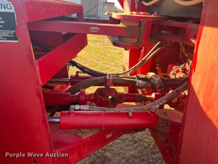 image for item DO8832 1985 Versatile 936  4WD tractor