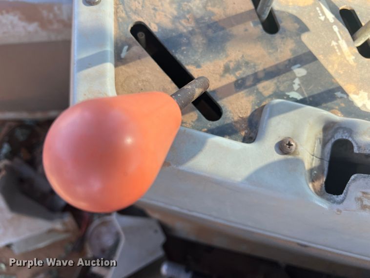 image for item DO8832 1985 Versatile 936  4WD tractor