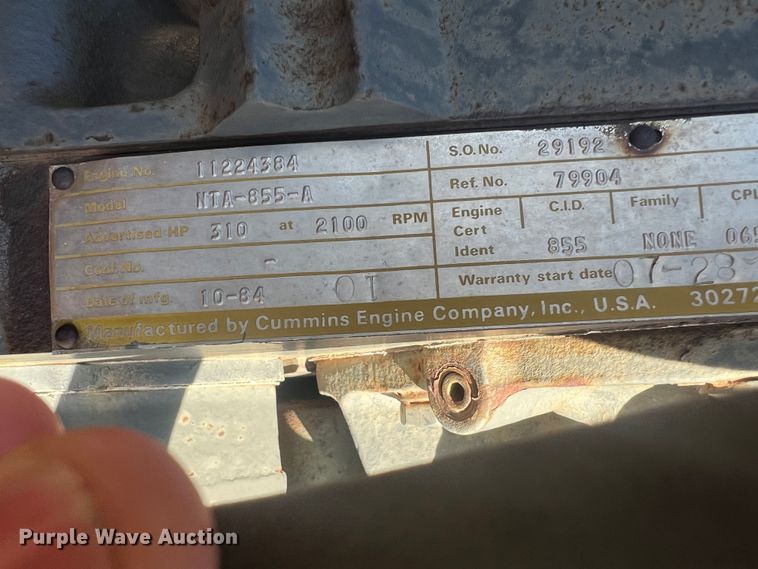 image for item DO8832 1985 Versatile 936  4WD tractor