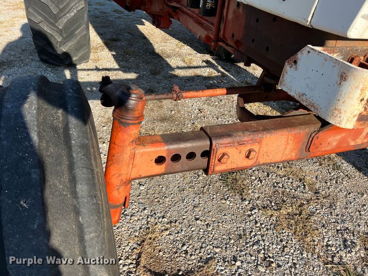 image for item DO8835 1975 Case 1175  tractor