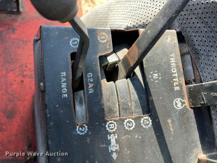 image for item DO8835 1975 Case 1175  tractor