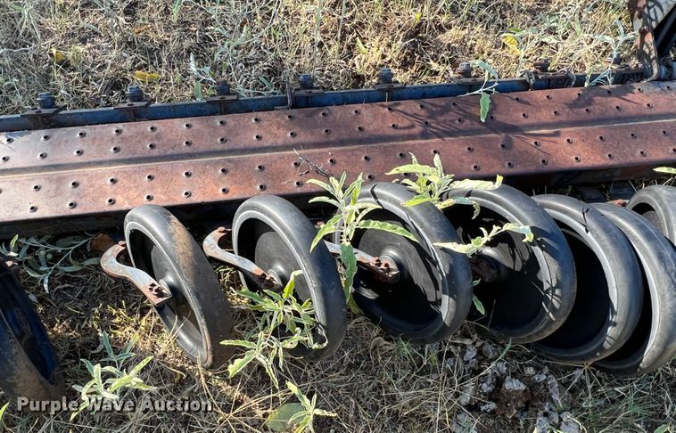 image for item DO8839 John Deere 8350  grain drill