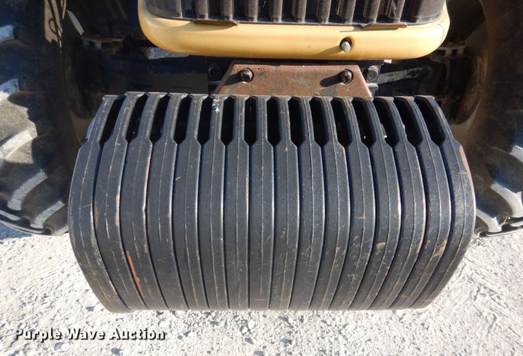 image for item DP0364 2008 Challenger MT635B  MFWD tractor