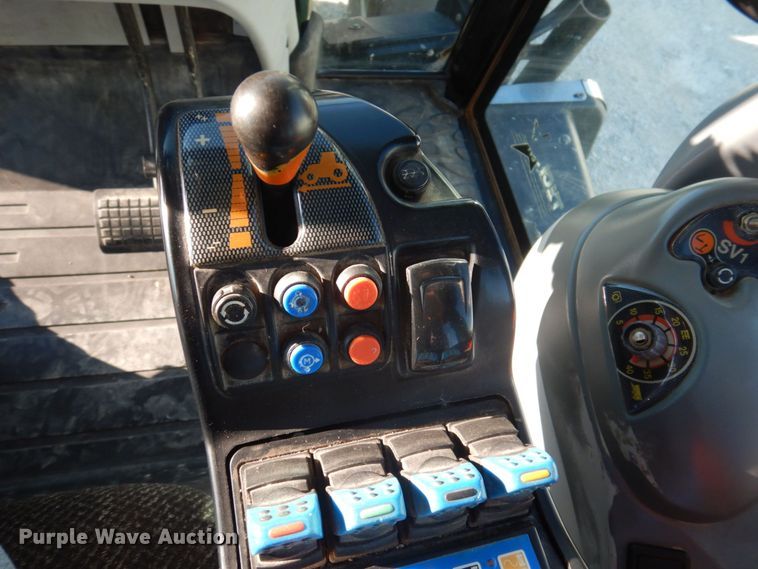 image for item DP0364 2008 Challenger MT635B  MFWD tractor