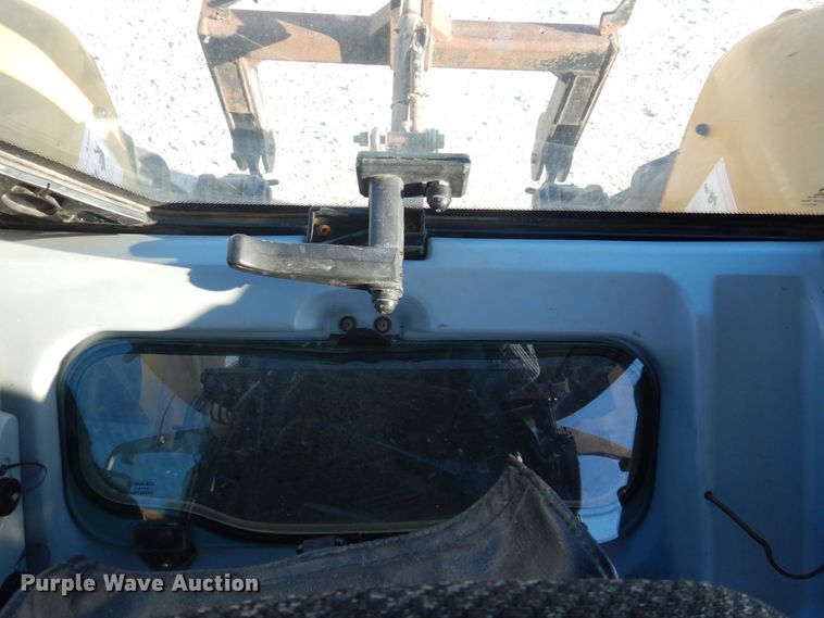 image for item DP0364 2008 Challenger MT635B  MFWD tractor