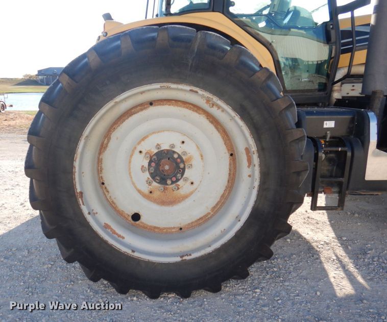 image for item DP0364 2008 Challenger MT635B  MFWD tractor