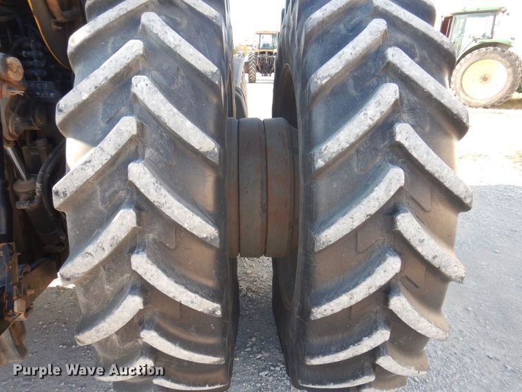 image for item DP0364 2008 Challenger MT635B  MFWD tractor