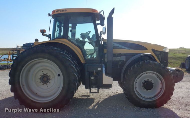 image for item DP0368 2008 Challenger MT635B  MFWD tractor