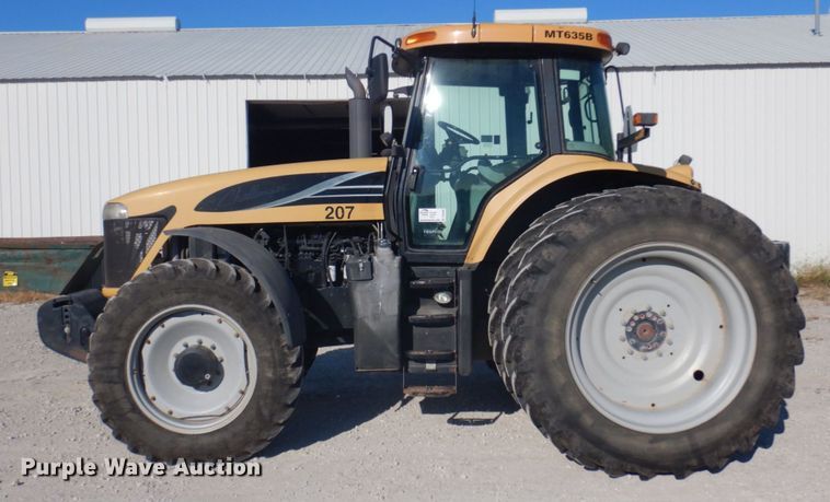 image for item DP0368 2008 Challenger MT635B  MFWD tractor