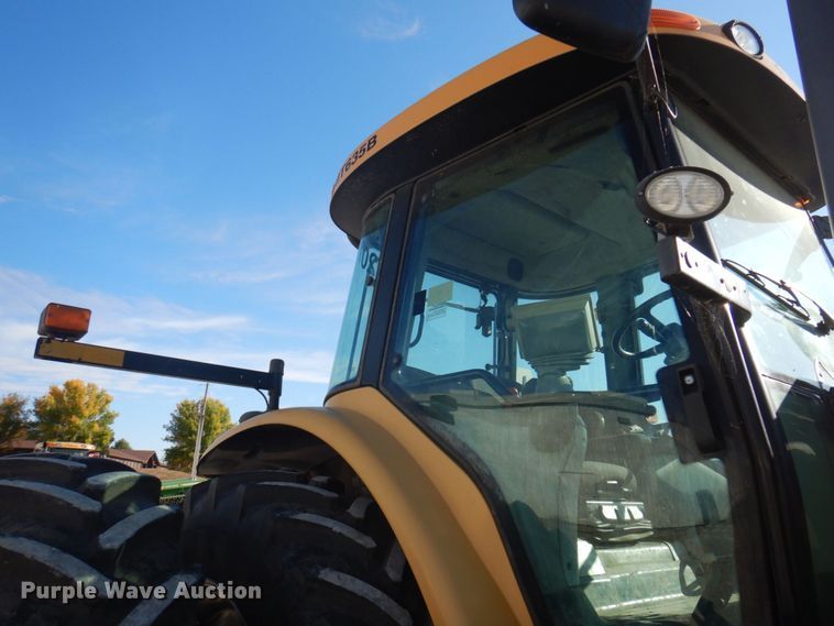 image for item DP0368 2008 Challenger MT635B  MFWD tractor