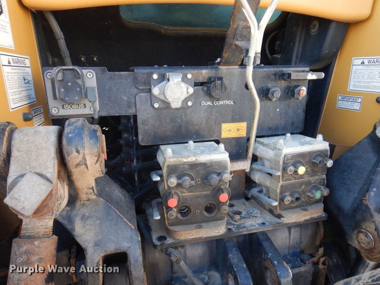 image for item DP0368 2008 Challenger MT635B  MFWD tractor