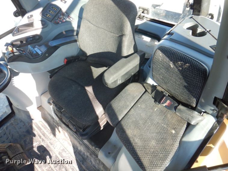 image for item DP0368 2008 Challenger MT635B  MFWD tractor