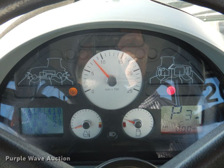 image for item DP0368 2008 Challenger MT635B  MFWD tractor