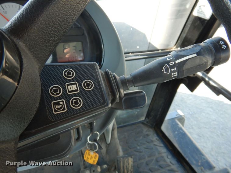 image for item DP0368 2008 Challenger MT635B  MFWD tractor